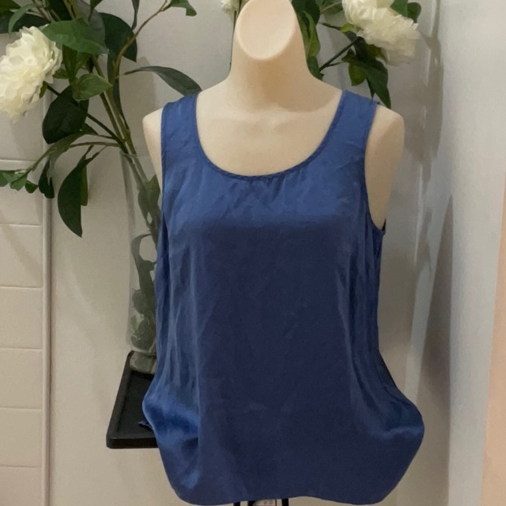 Talbots 100% silk Blue Sleeveless Women's Top